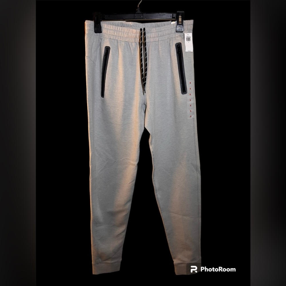 Old Navy Men’s dynamic fleece jogger pants size S